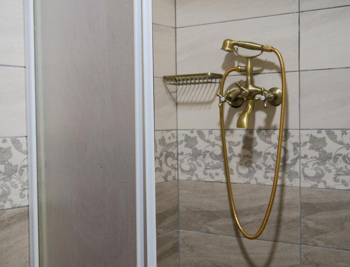 Το Πέτρινο Της Γιαγιάς Μαρίκας Appartement Karpenisi Buitenkant foto